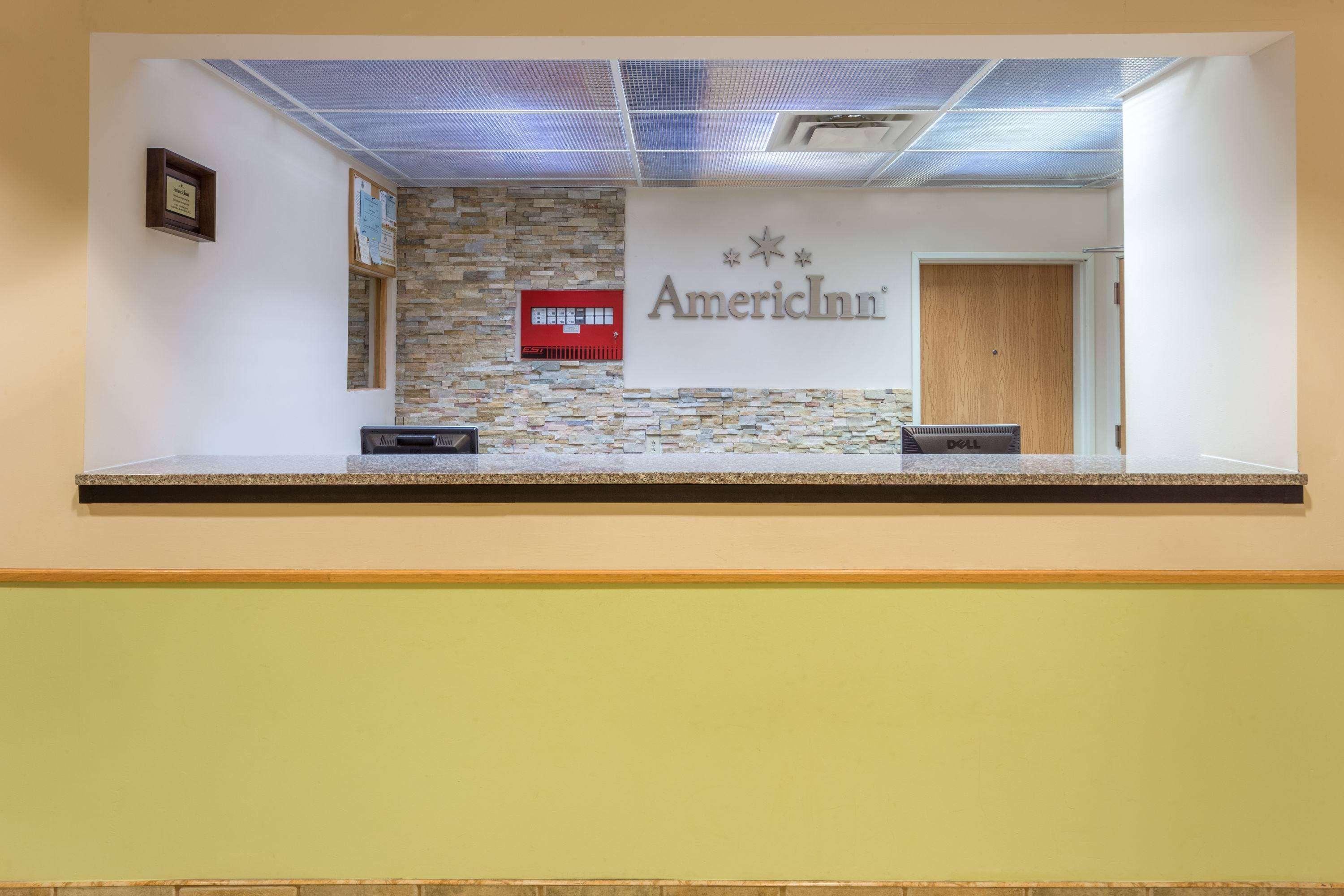 Americinn By Wyndham Стрітор Екстер'єр фото